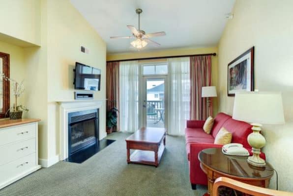 Turtle Cay Living room