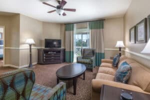 Tee Off In Style and Well Rested